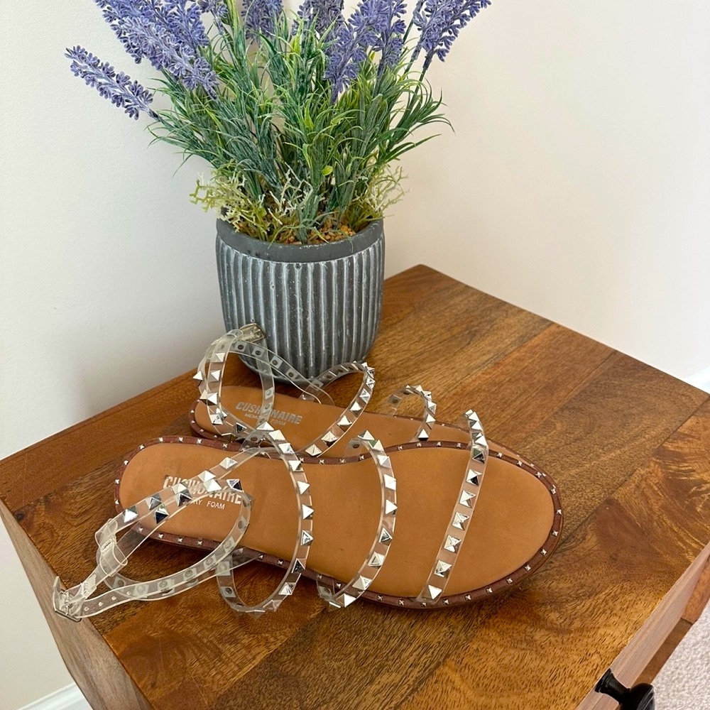 Sandals - Picture 4 of 4